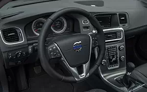   Volvo V60 T5 - 2013