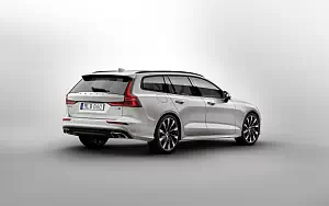   Volvo V60 T6 AWD Momentum - 2018