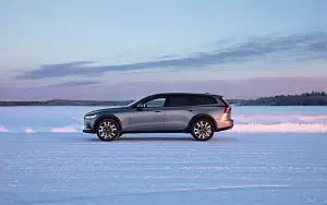   Volvo V60 T5 Cross Country - 2019