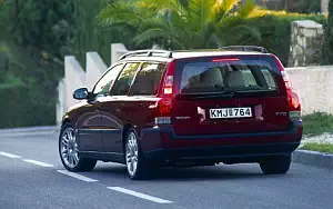   Volvo V70 - 2001