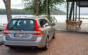   Volvo V70 D5 - 2014