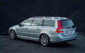   Volvo V70 D5 - 2014