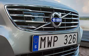   Volvo V70 D5 - 2014