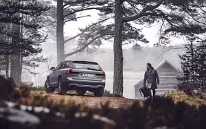   Volvo V90 T6 Cross Country - 2016