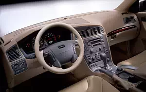   Volvo V70 XC - 2001