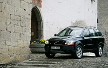   Volvo XC90 - 2003