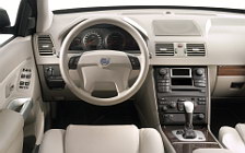   Volvo XC90 - 2003