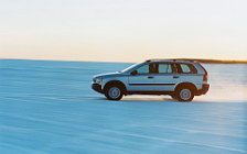   Volvo XC90 - 2004