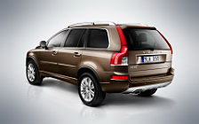   Volvo XC90 - 2012