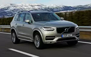   Volvo XC90 D5 Momentum - 2015