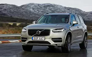   Volvo XC90 D5 Momentum - 2015